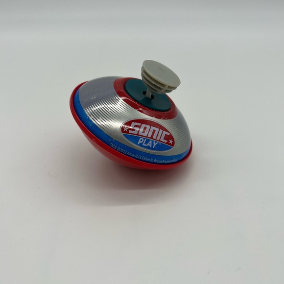 Sonic Play Spinning year 2012 Plastic Material Size 3” in Of Width - Picture 2 of 6